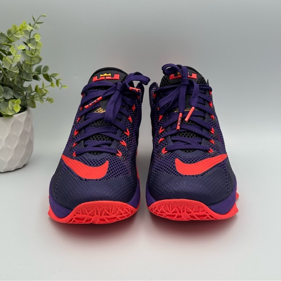 Nike Men’s Lebron James 12 XII Low Court Purple Mesh Basketball Sneakers Shoes 8 - Picture 4 of 13